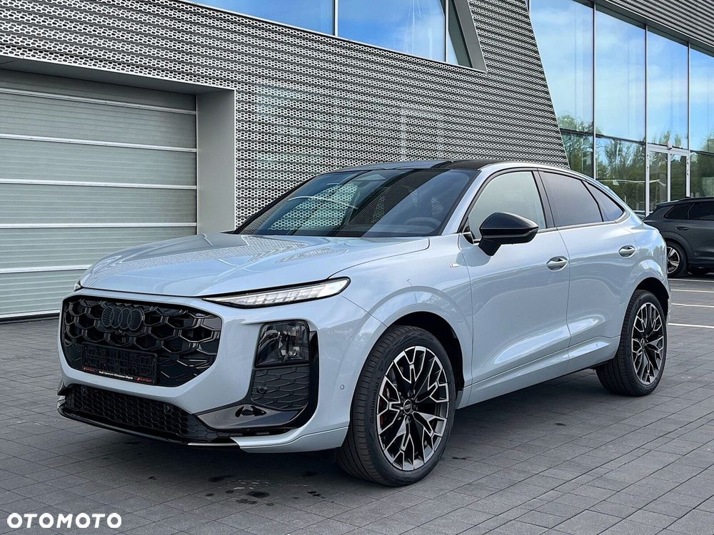 Audi Q3 Sportback - 9