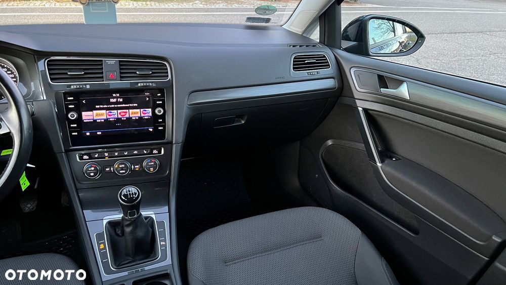 Volkswagen Golf VII 1.5 TSI BMT Evo Comfortline - 9