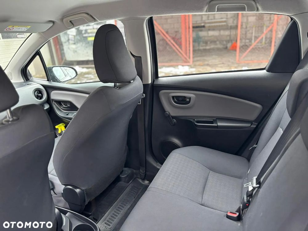 Toyota Yaris 1.0 Comfort - 9