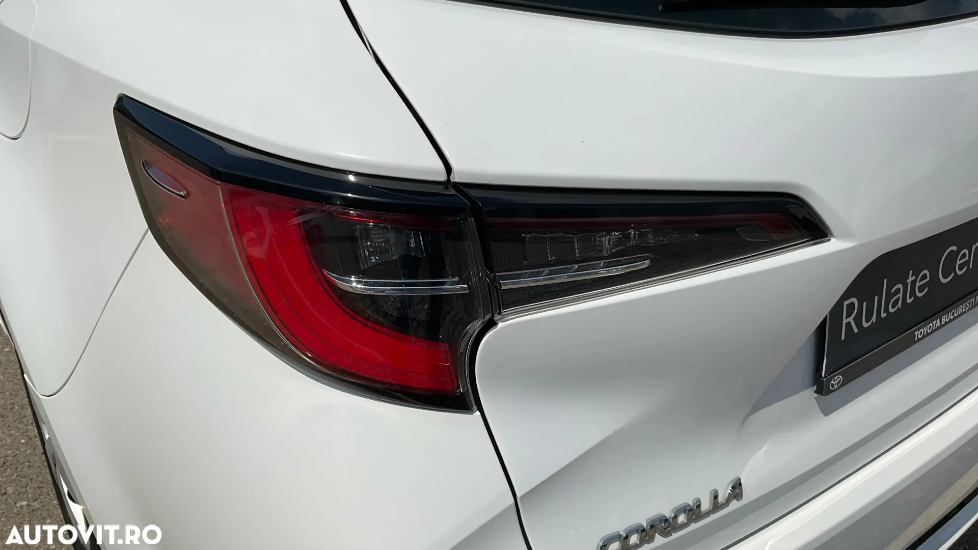Toyota Corolla 1.8 HSD TS Eco - 17