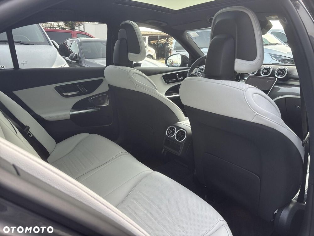 Mercedes-Benz Klasa C - 21
