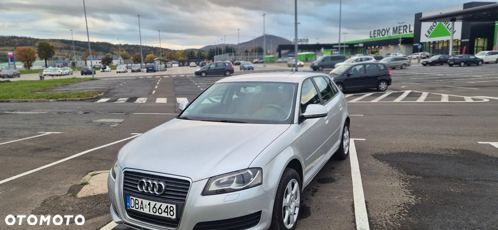 Audi A3 Sportback - 2