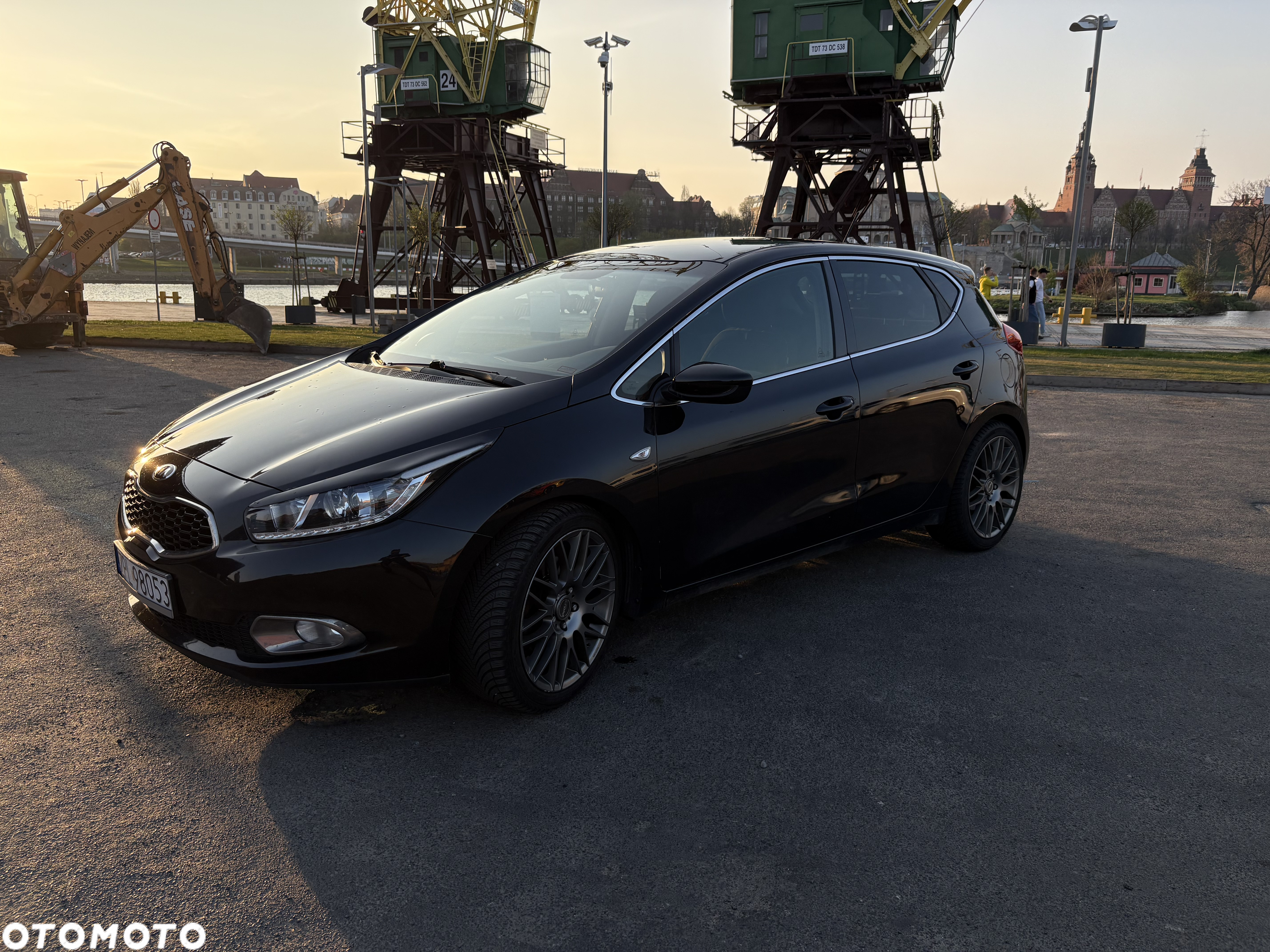 Kia Ceed 1.6 GDI Platinum Edition - 4