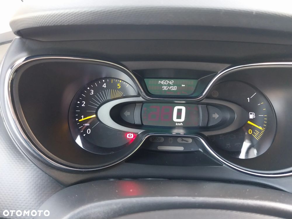 Renault Captur - 19