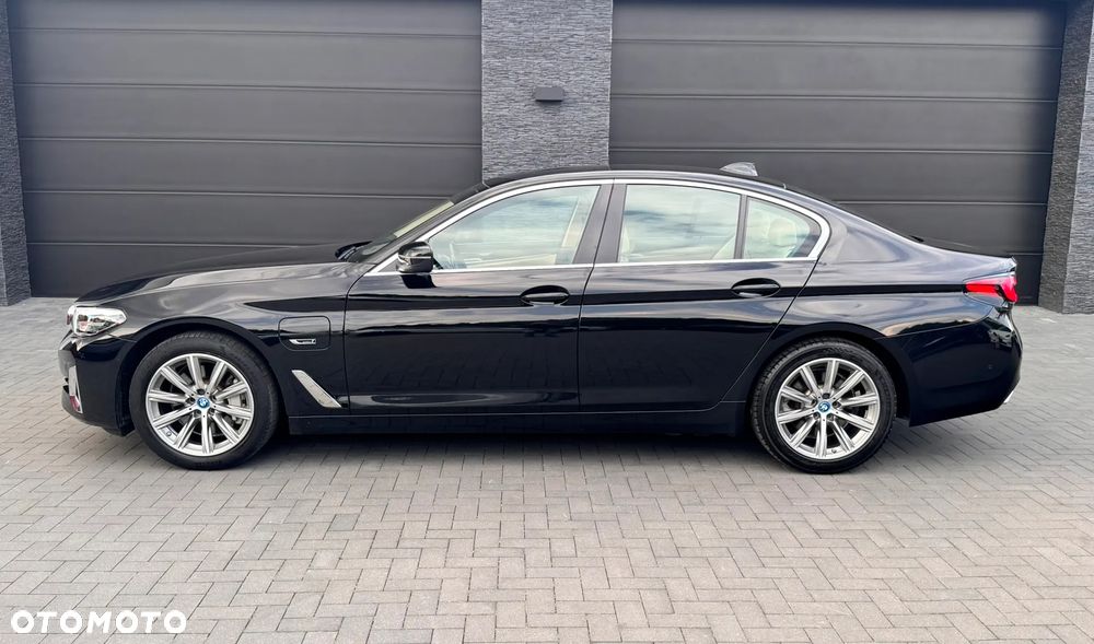 BMW Seria 5 530e Luxury Line sport - 3