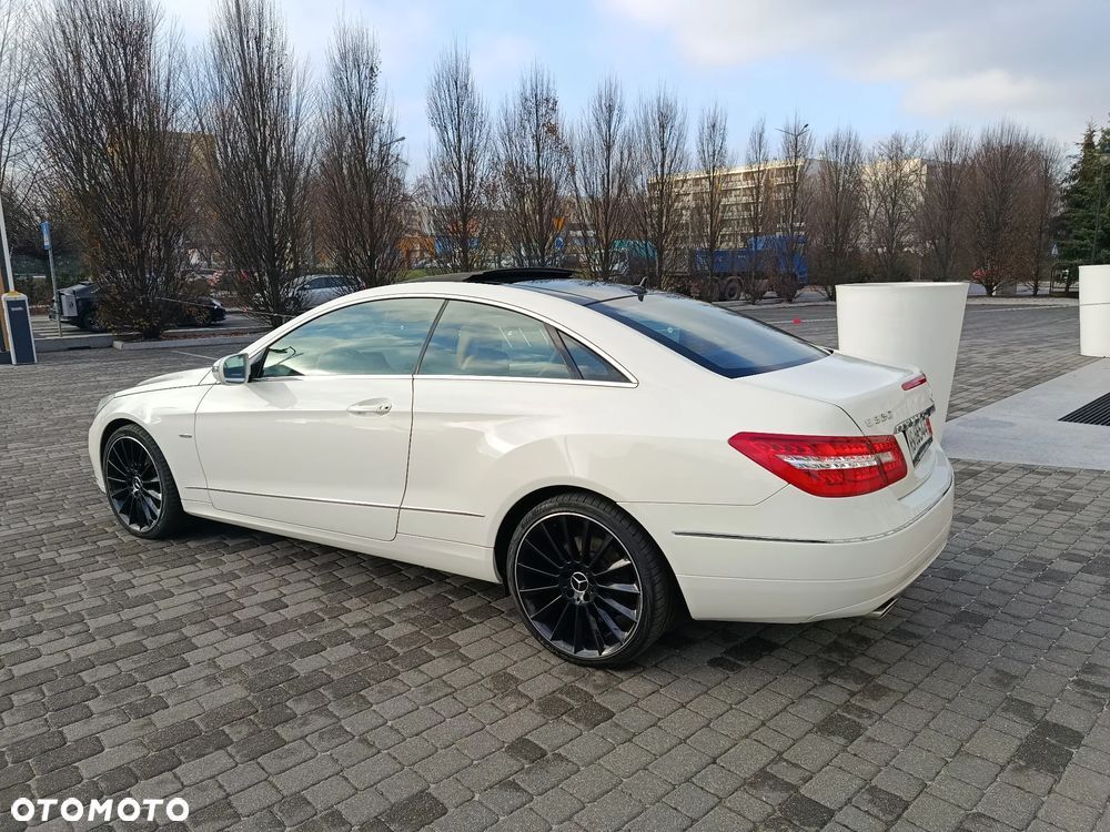 Mercedes-Benz Klasa E - 14