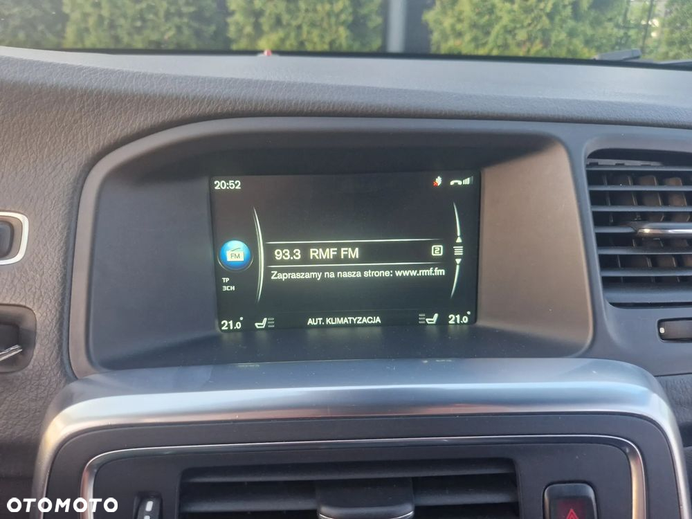 Volvo V60 D3 Momentum - 18