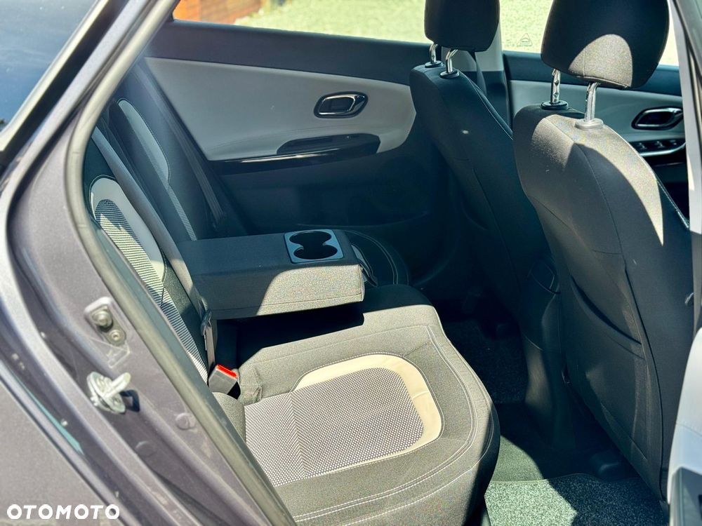 Kia Ceed 1.6 CRDi XL - 24