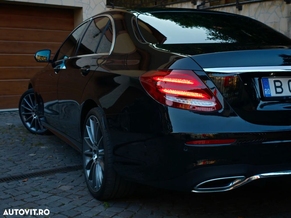 Mercedes-Benz E 220 d 4MATIC Aut. - 38