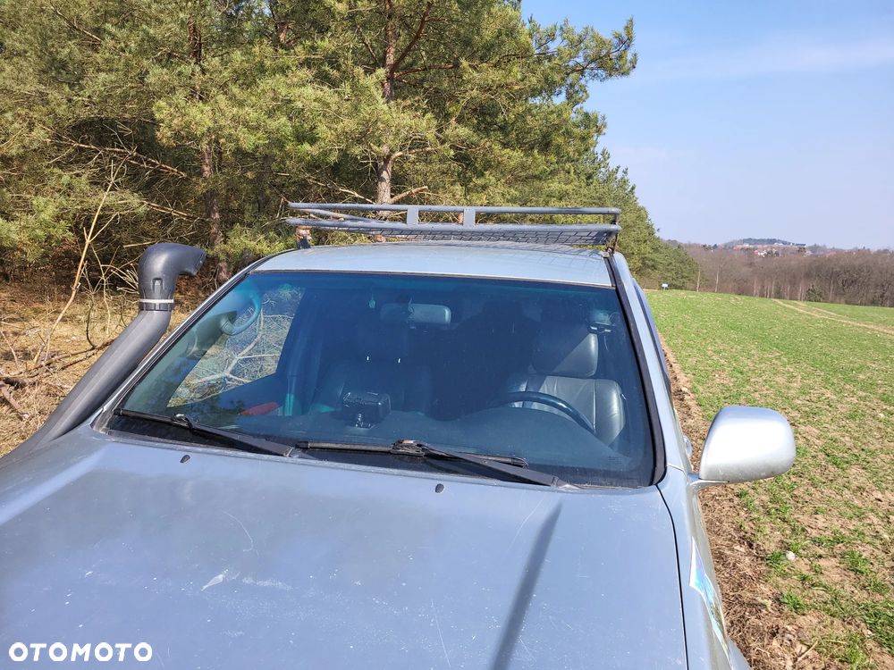Toyota Land Cruiser - 3