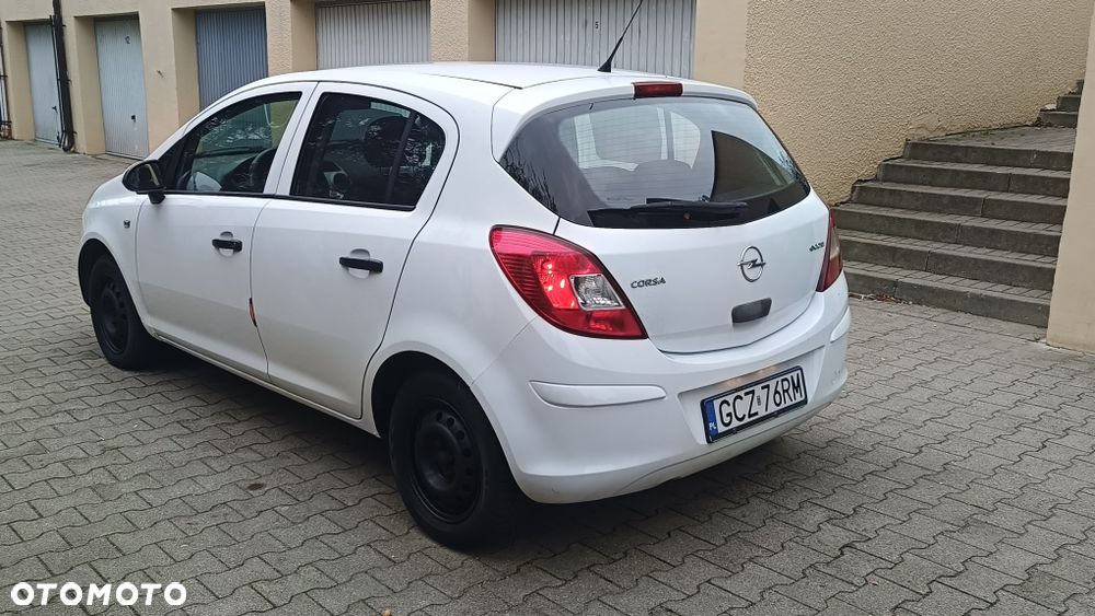 Opel Corsa - 3