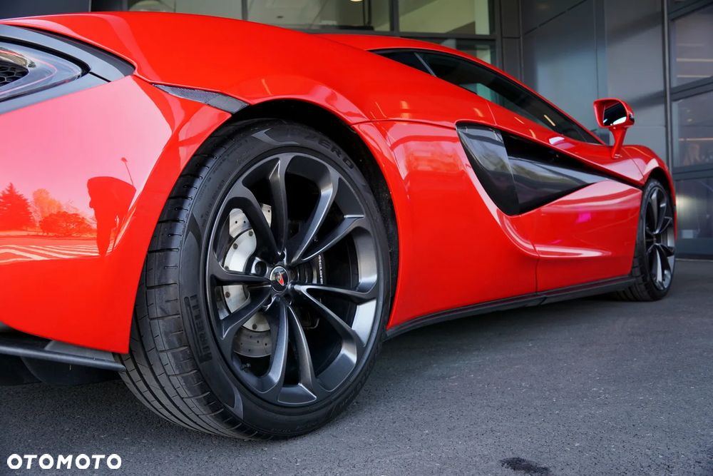 McLaren 570S Coupe - 17