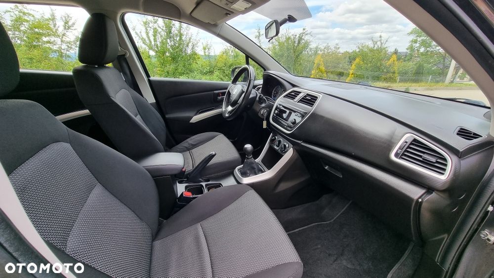 Suzuki SX4 - 7