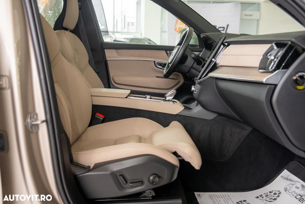 Volvo XC 90 - 24