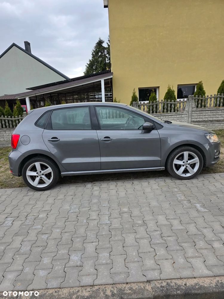 Volkswagen Polo 1.4 TDI (Blue Motion Technology) DSG Comfortline - 2
