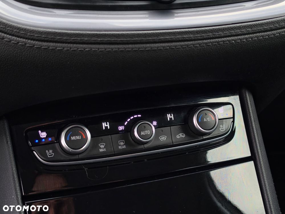 Opel Grandland X 1.2 T GPF Ultimate S&S - 21