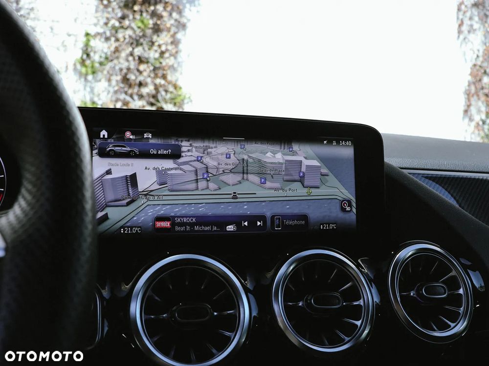 Mercedes-Benz GLA 250e AMG Line - 32