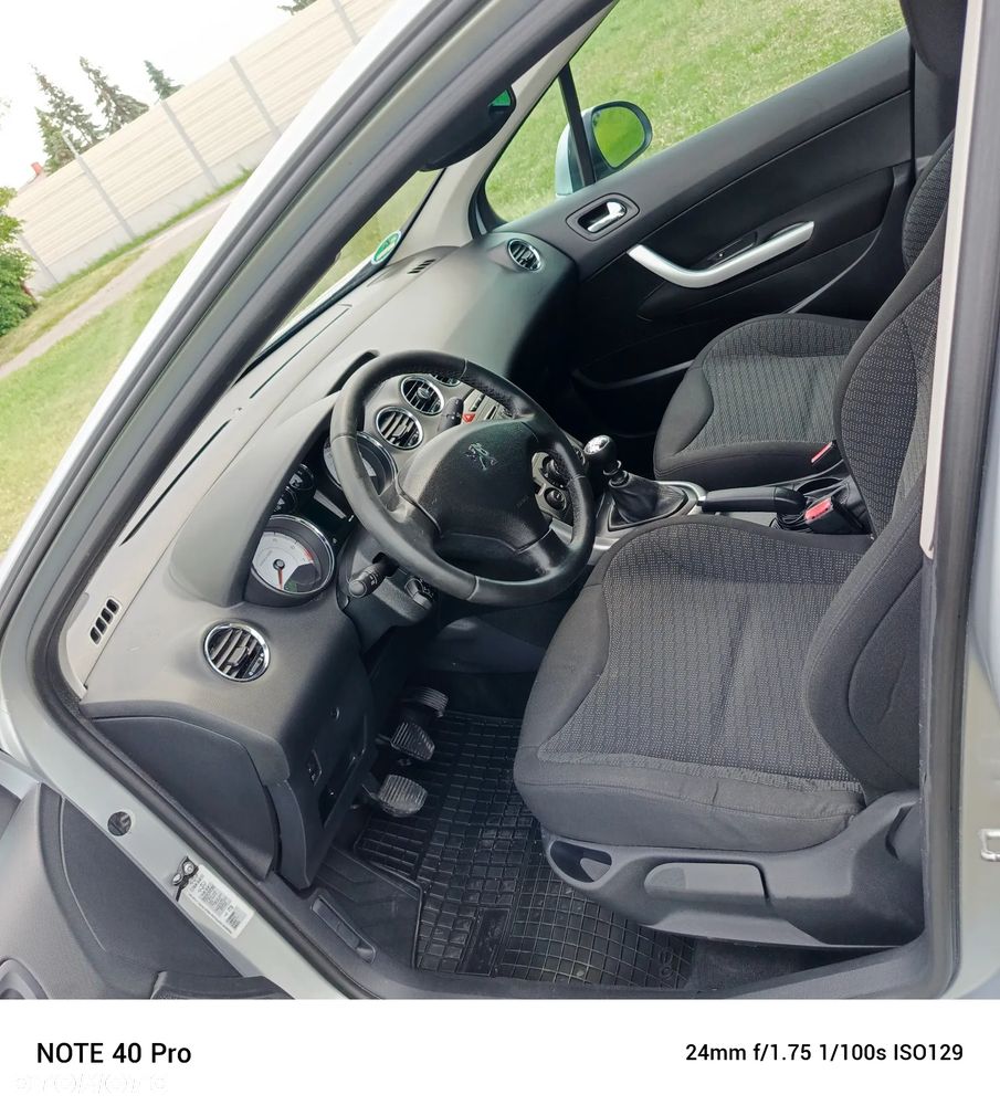 Peugeot 308 150 THP Premium - 17