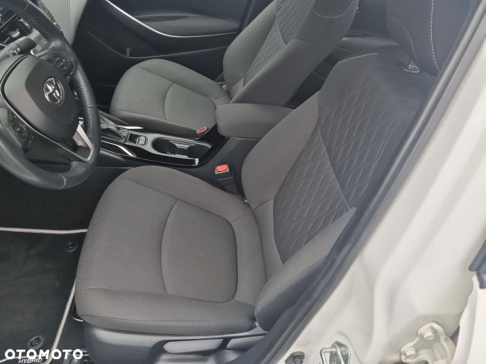 Toyota Corolla 1.8 Hybrid Comfort - 16