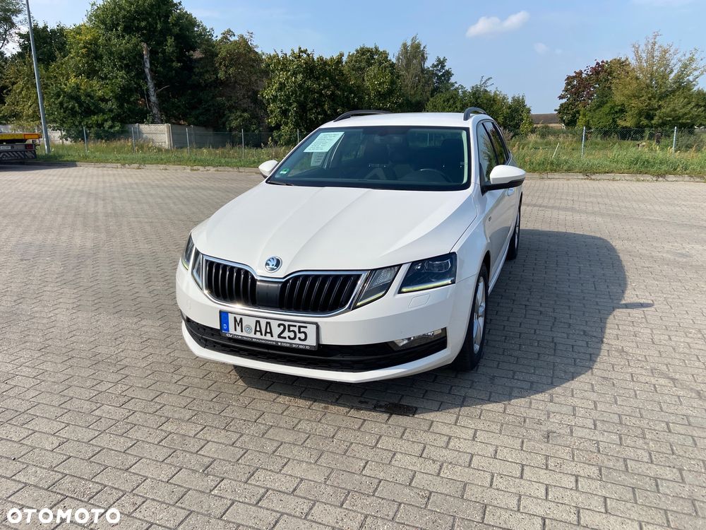 Skoda Octavia 1.6 TDI DSG Soleil - 3