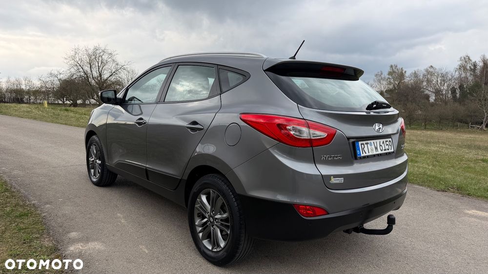 Hyundai ix35 1.6 2WD Fifa World Cup Edition - 13