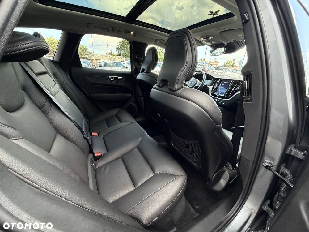 Volvo XC 60 T6 AWD Momentum - 15