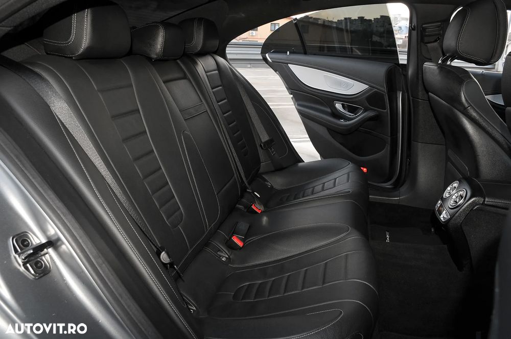 Mercedes-Benz CLS - 13