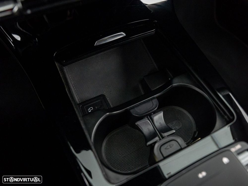 Mercedes-Benz CLA 250 e Shooting Brake Style Plus - 26