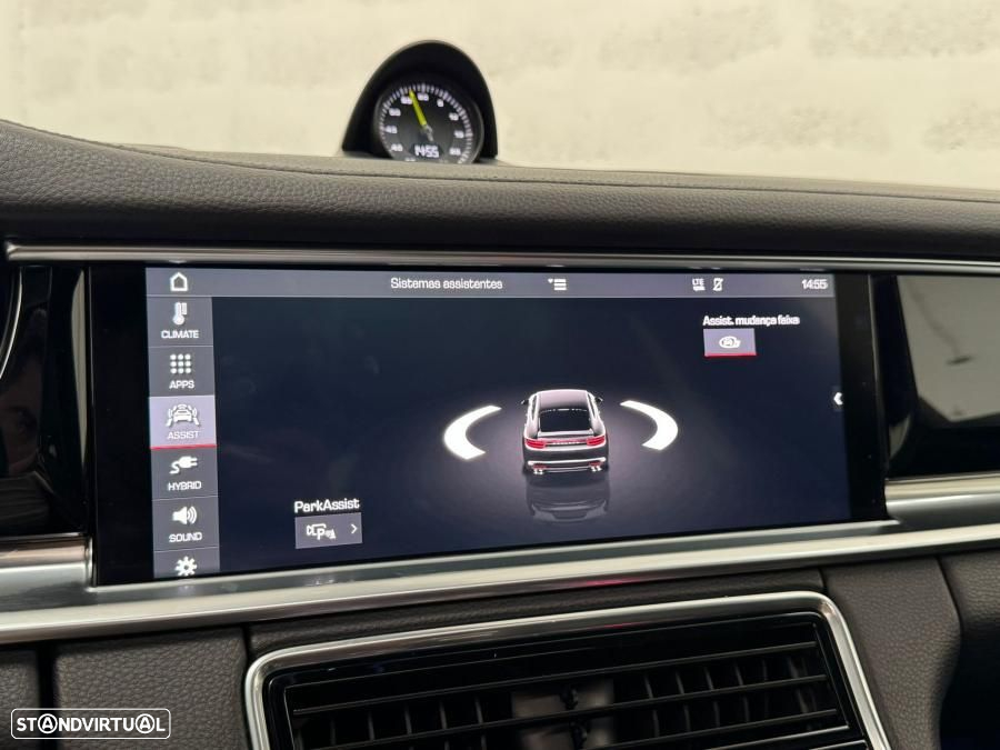 Porsche Panamera 4 E-Hybrid Executive - 32