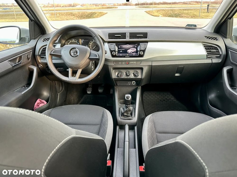 Skoda Fabia 1.0 Active - 10