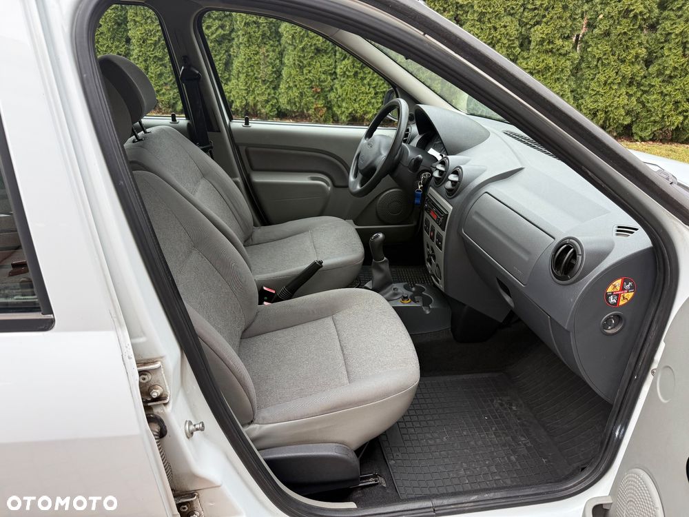 Dacia Logan 1.6 Ambiance - 29