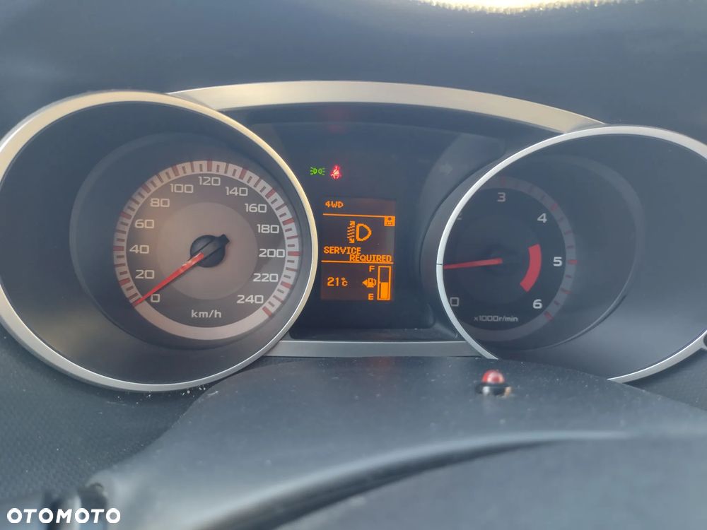 Mitsubishi Outlander 2.0 DID Instyle - 17