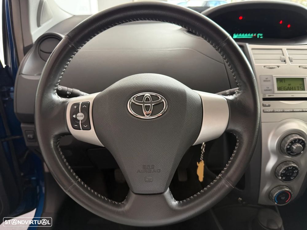 Toyota Yaris 1.0 VVT-i Cool Edition - 9