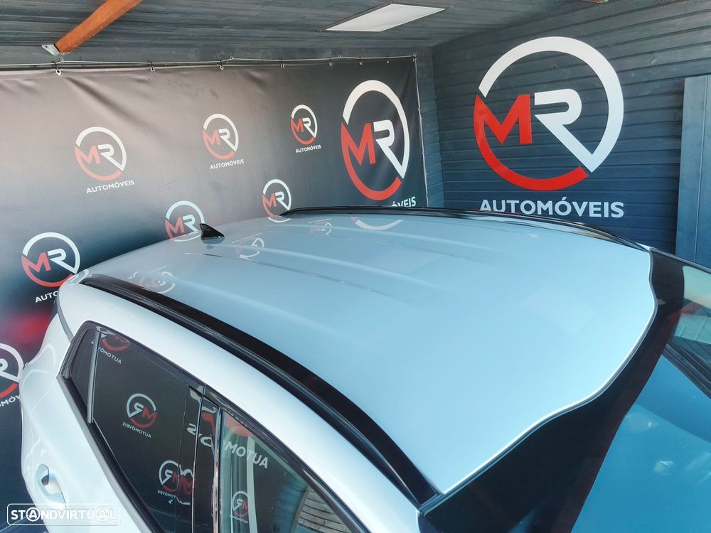 Kia Sportage 1.6 T-GDi PHEV Tech — fotografia 48