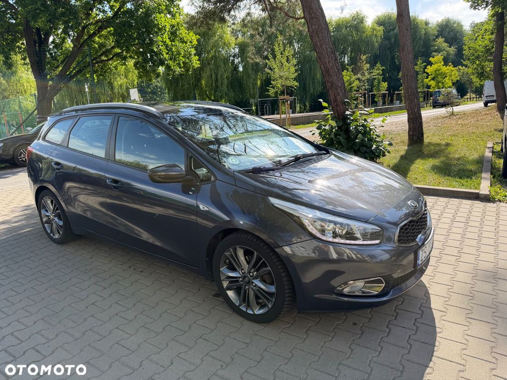 Kia Ceed - 1
