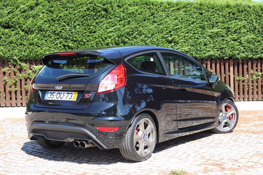 Ford Fiesta 1.6 T ST - 5