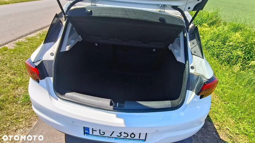 Opel Astra 1.4 T Dynamic - 9