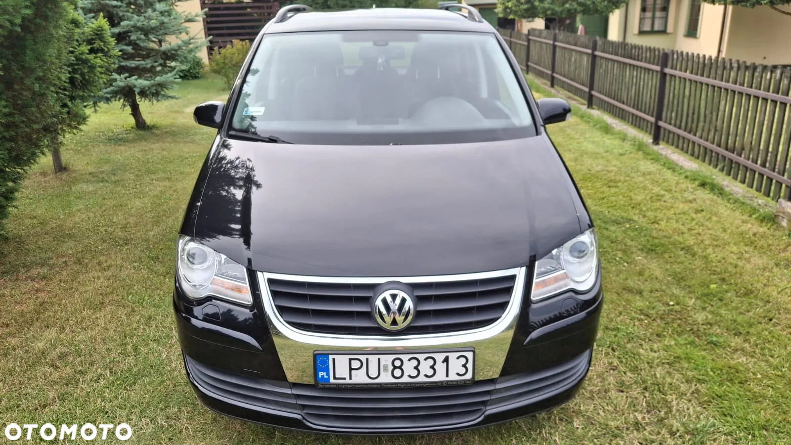 Volkswagen Touran 1.6 - 25