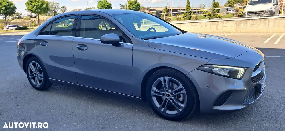 Mercedes-Benz A - 4
