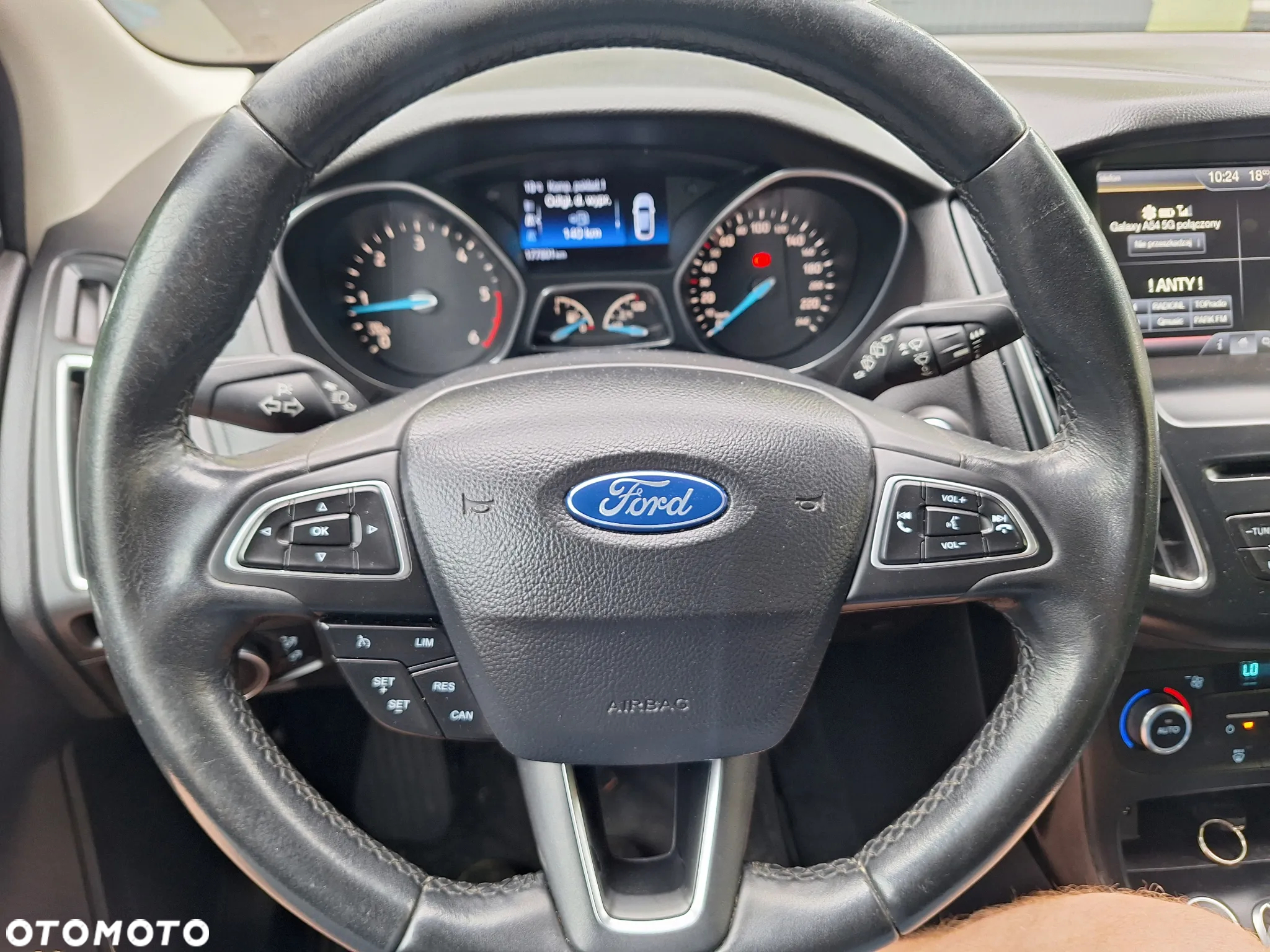 Ford Focus - 12