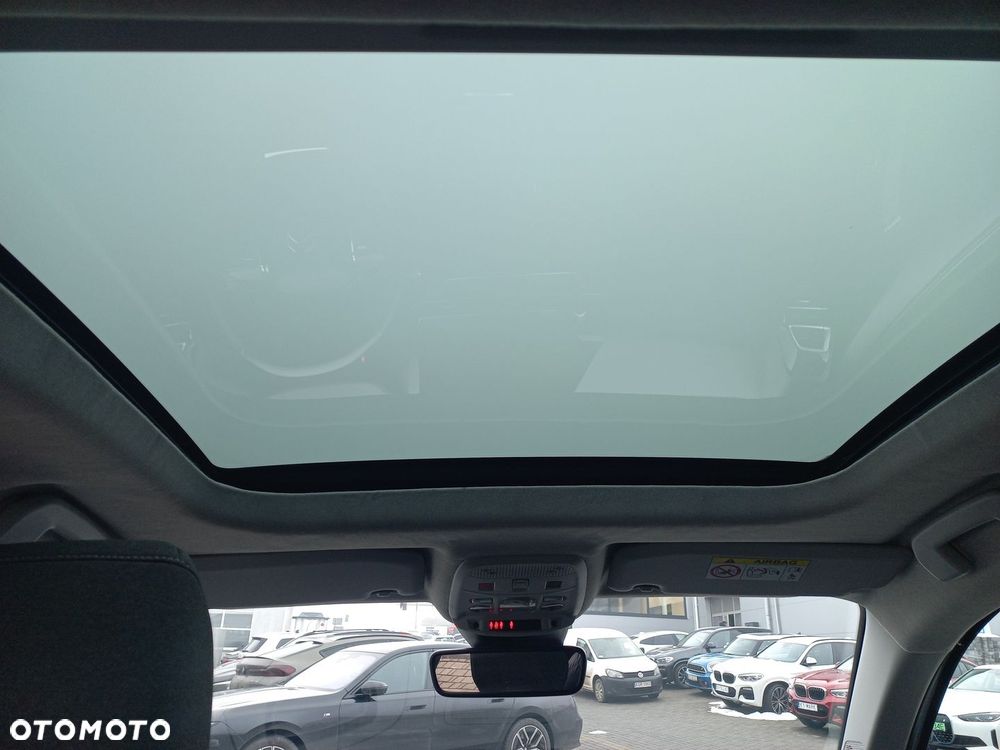 Citroën C4 1.2 PureTech Shine S&S EAT8 - 26