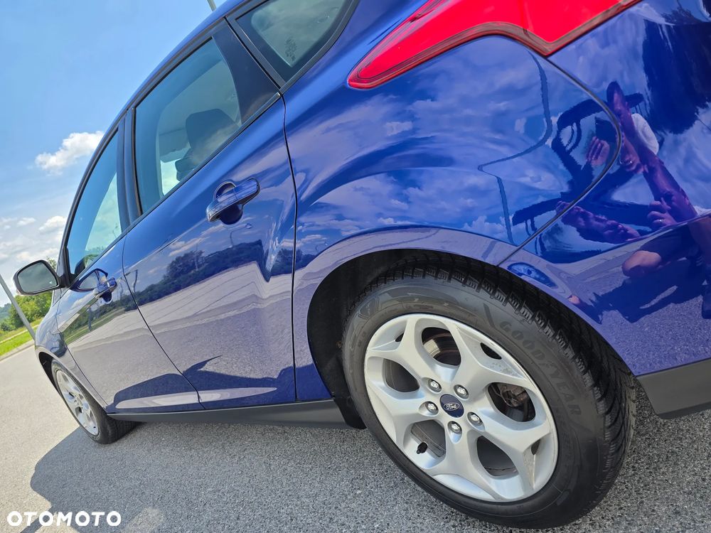 Ford Focus - 30