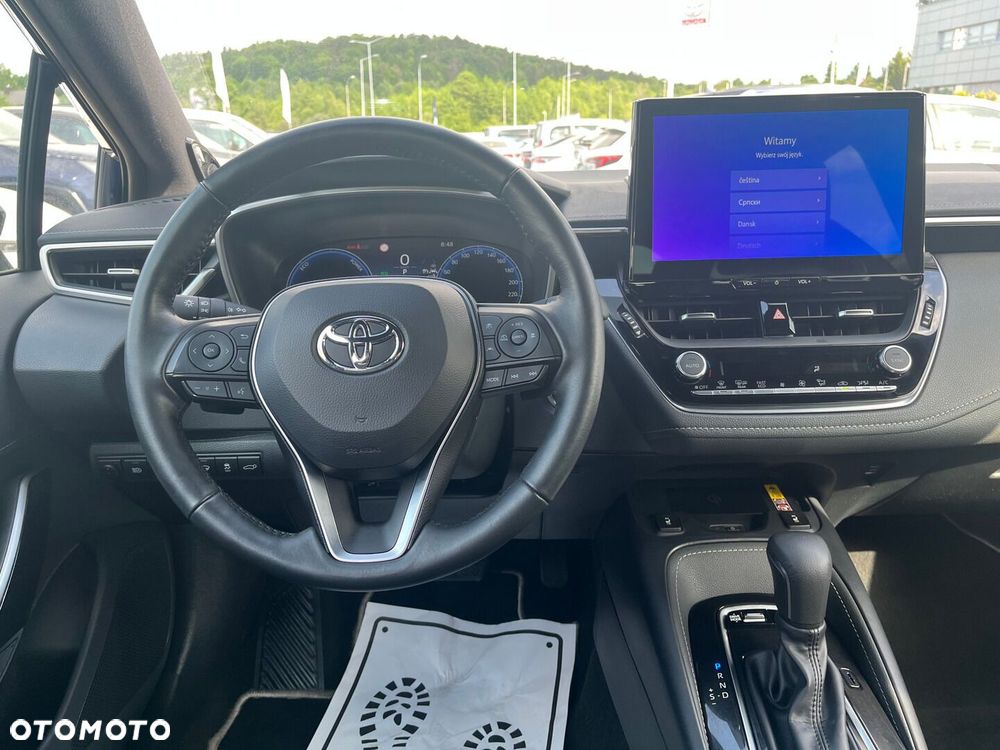 Toyota Corolla - 11