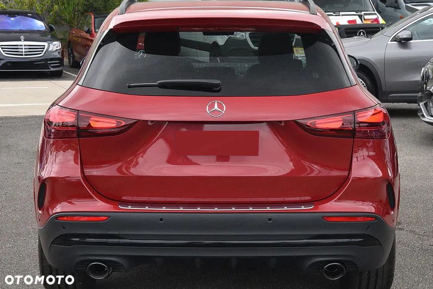 Mercedes-Benz GLA 200 AMG Line - 5