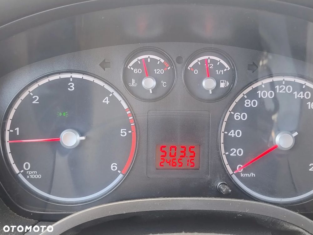 Ford Focus 1.6 TDCi Trend - 9