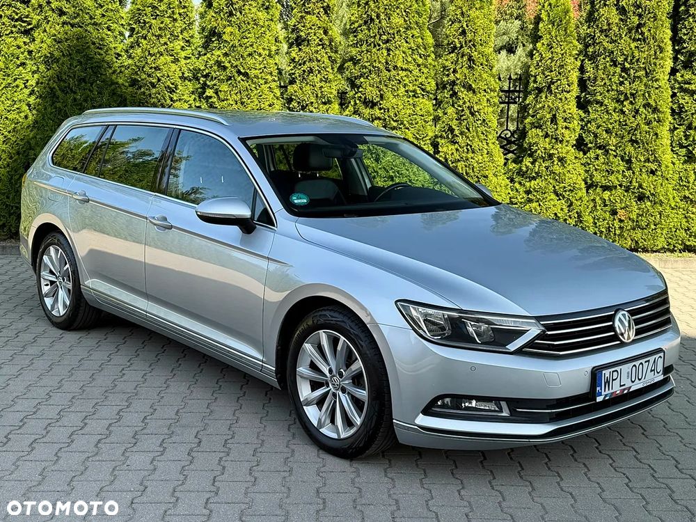 Volkswagen Passat Variant 2.0 TDI (BlueMotion Technology) Highline - 16