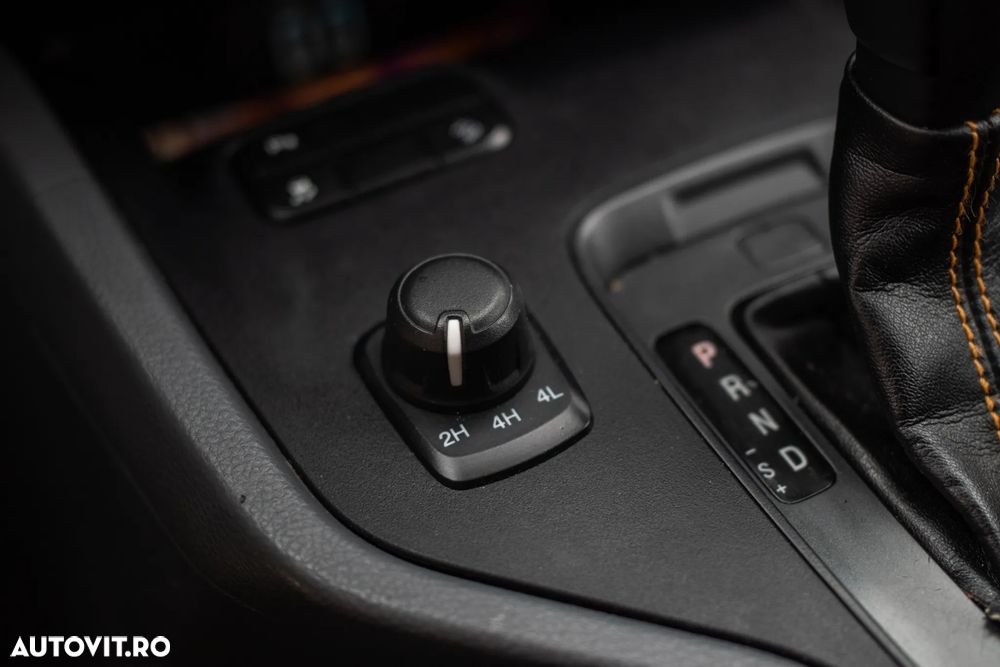 Ford Ranger Autm. Limited - 14