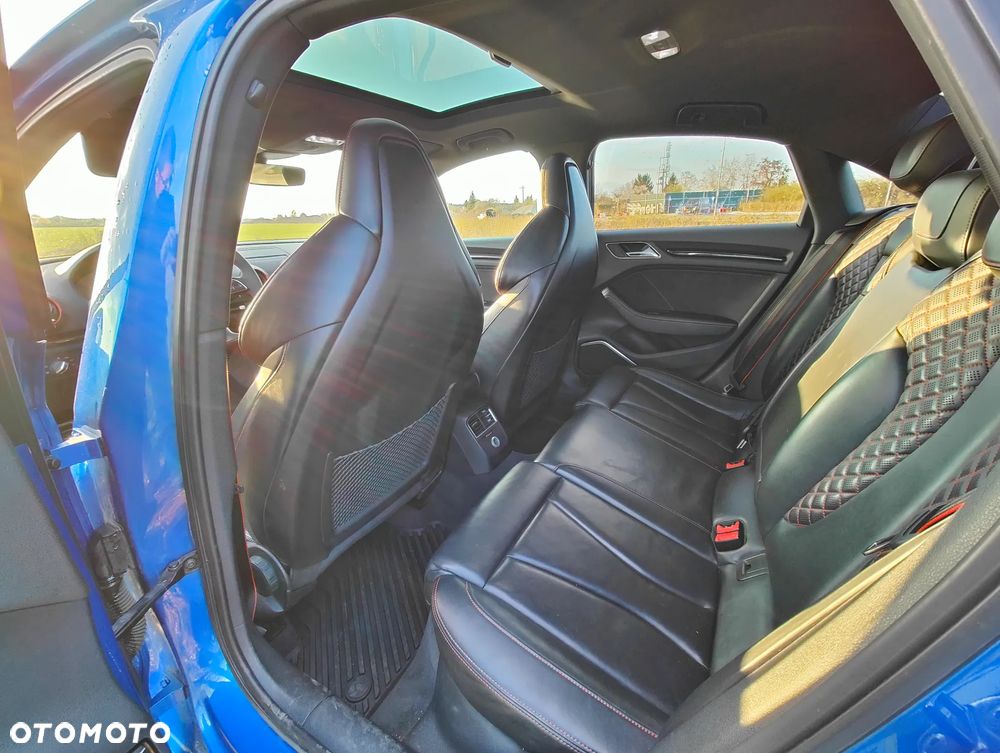 Audi RS3 Limousine 2.5 TFSI Quattro S tronic - 5