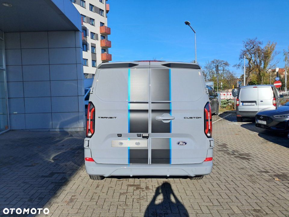 Ford Transit Custom - 6