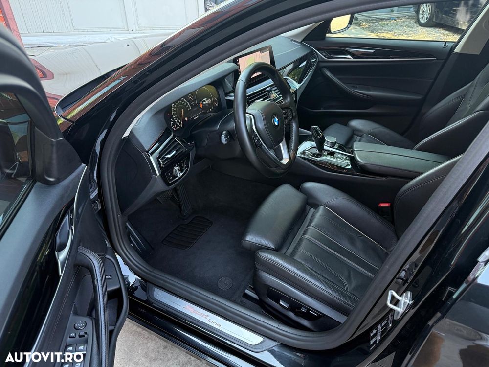 BMW Seria 5 520d AT - 24